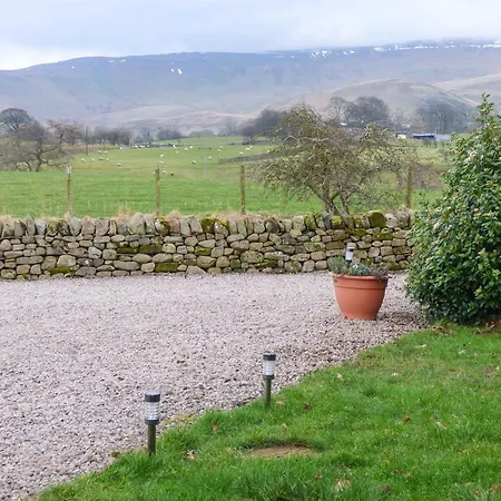 Rusby Barn *